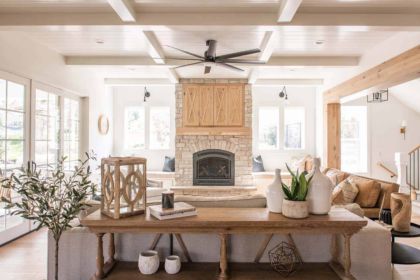 Step inside this Utah modern farmhouse with the most inspiring interiors