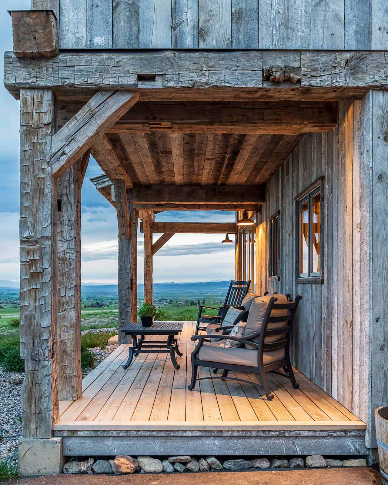 modern rustic mountain home back porch