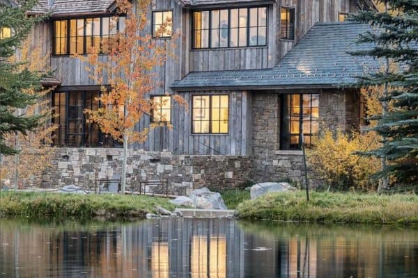 featured posts image for This incredible rustic house capitalizes on views of the Teton Mountains