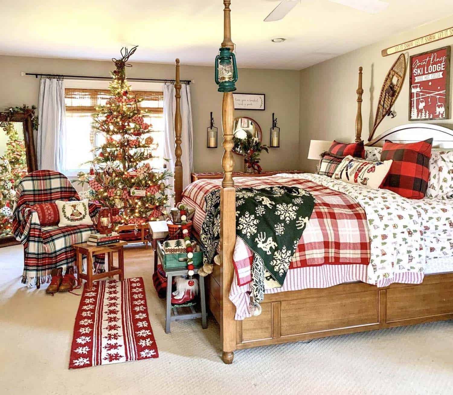 ski lodge christmas decor in the bedroom