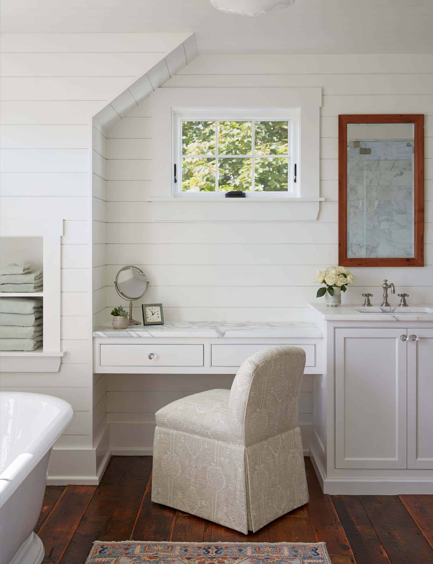 coastal farmhouse bathroom vanity