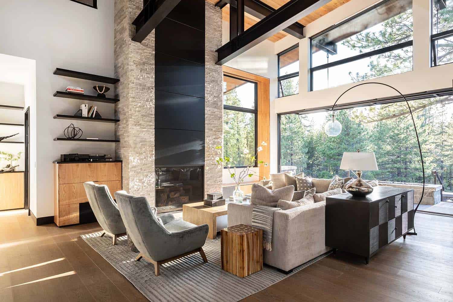 Amazing mountain modern Tahoe home with comfortable and inviting details