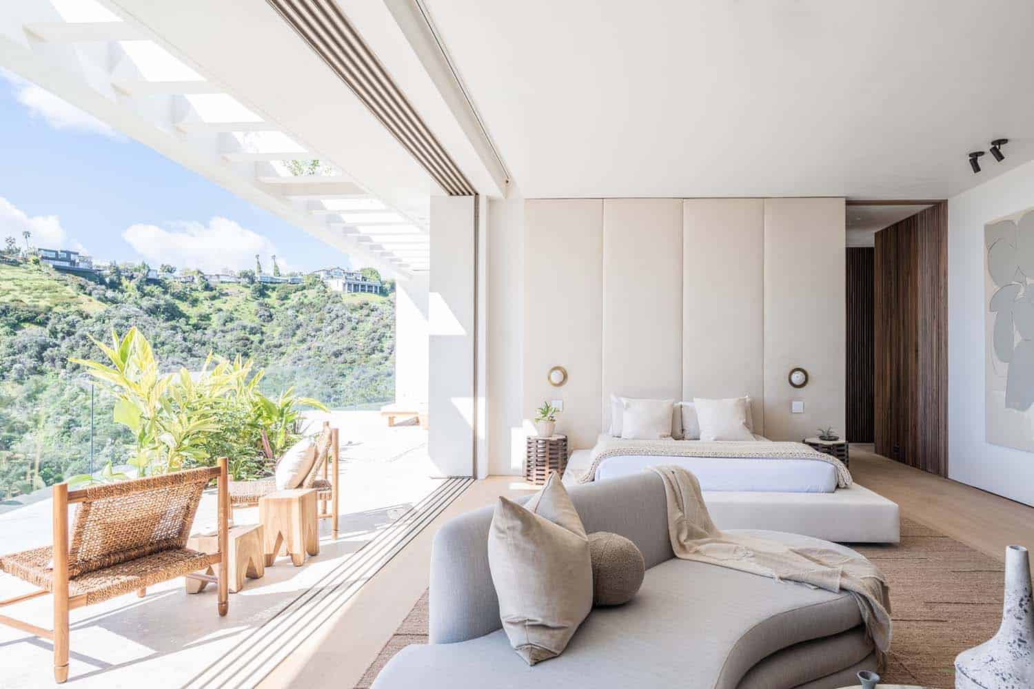 modern bedroom with indoor-outdoor living