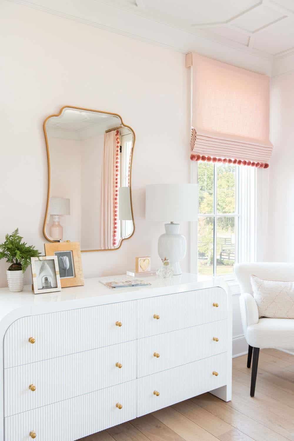 contemporary girls bedroom dresser