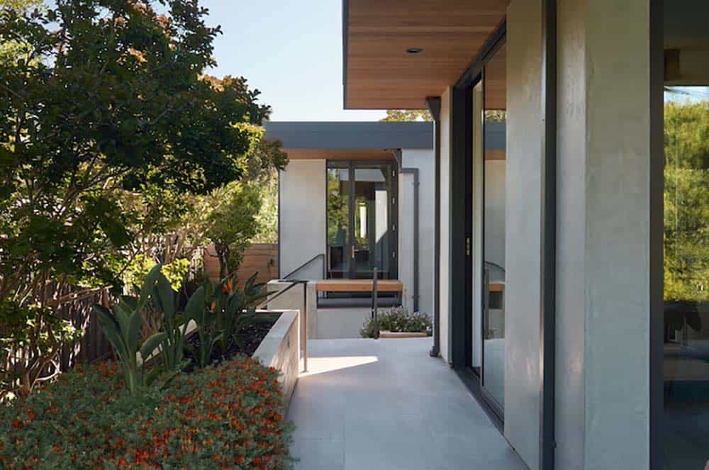 modern home exterior paver walkway