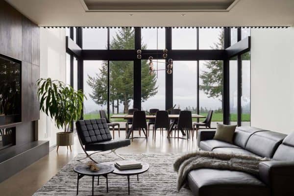 featured posts image for Step into this inviting family-focused home in Oregon with breathtaking views