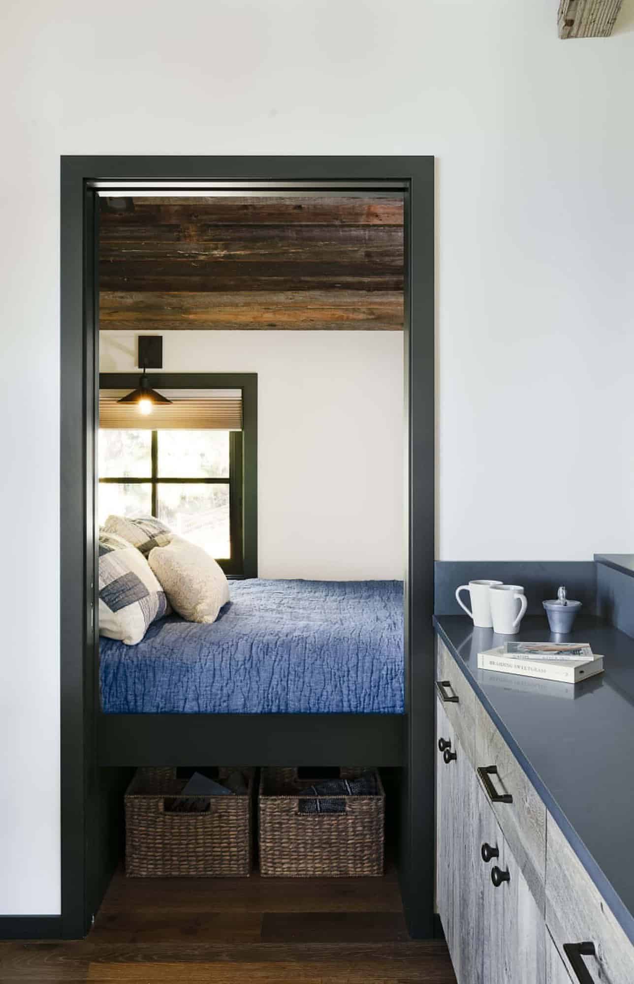 rustic modern guest house bunk bedroom