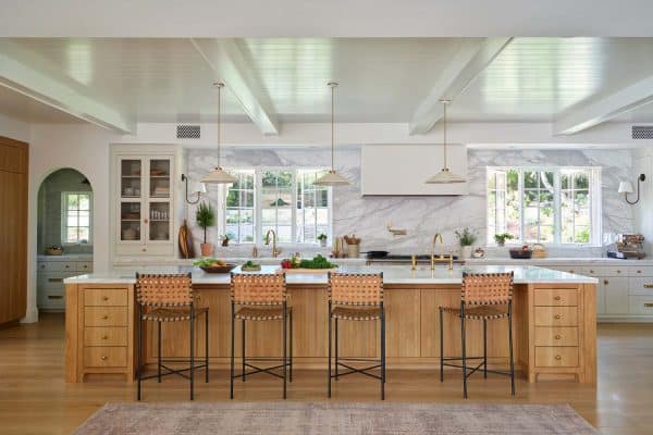 featured posts image for Traditional meets transitional in a beautifully renovated California ranch house