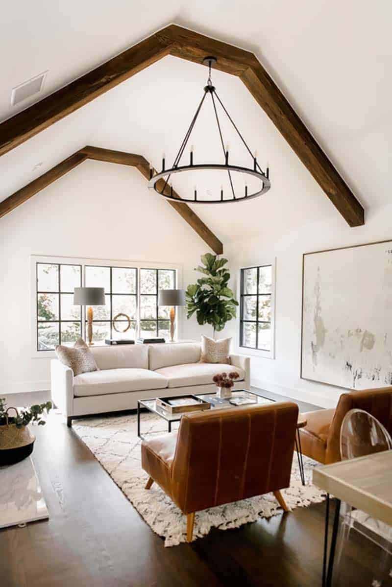 transitional style living room with a vaulted ceiling