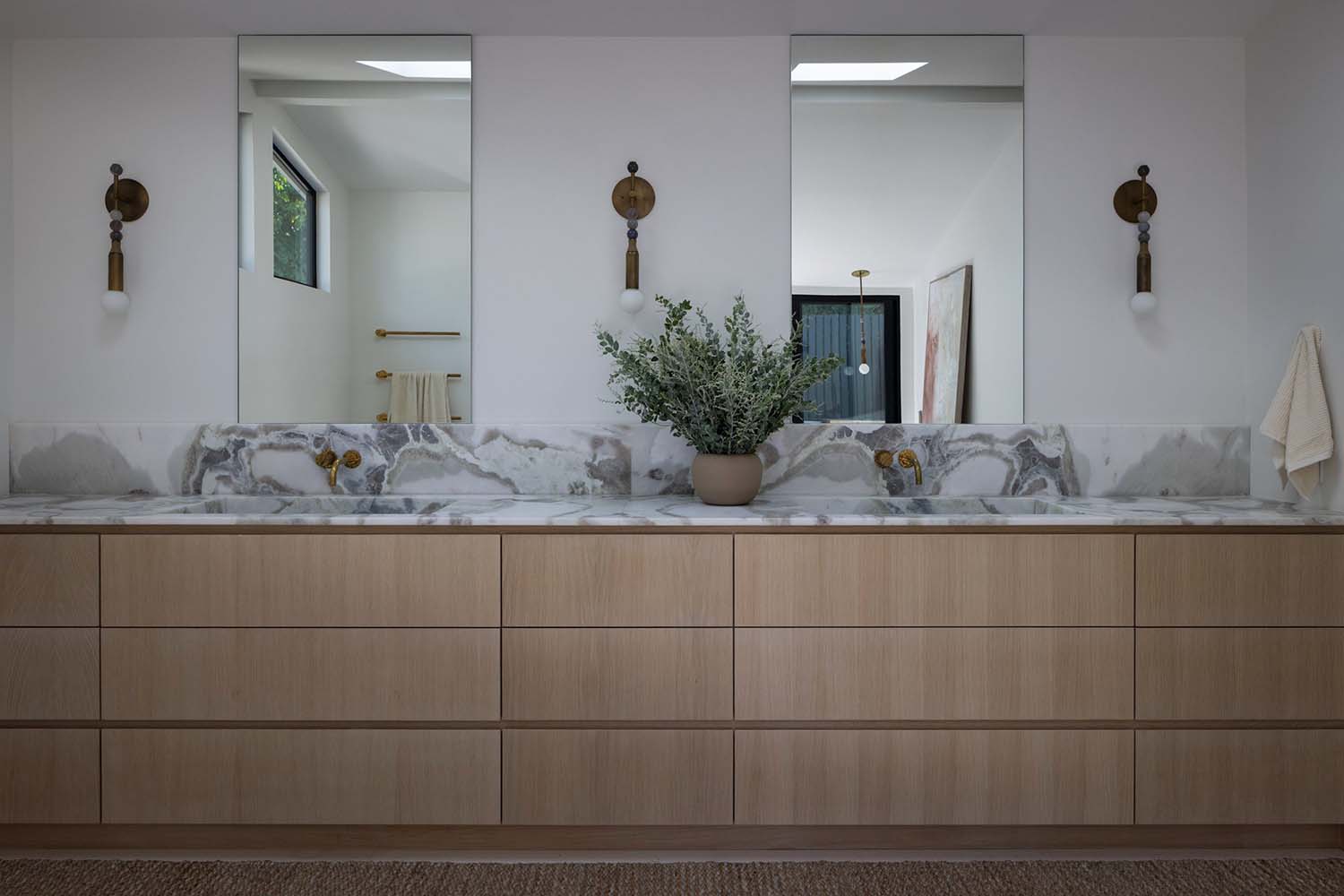midcentury modern bathroom with dual sinks
