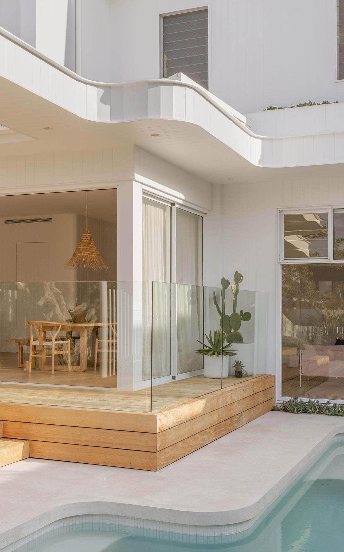 contemporary home covered patio
