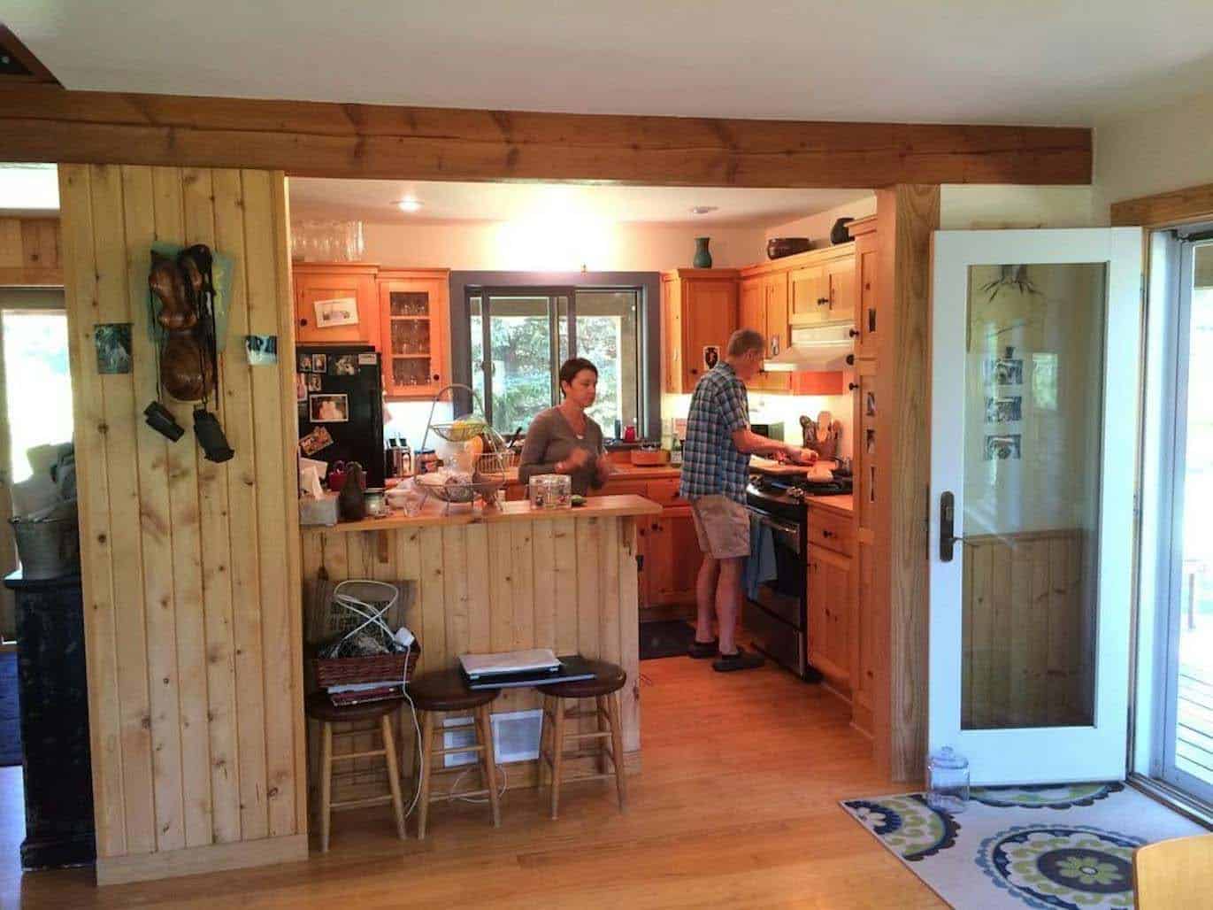 cabin kitchen before the renovation