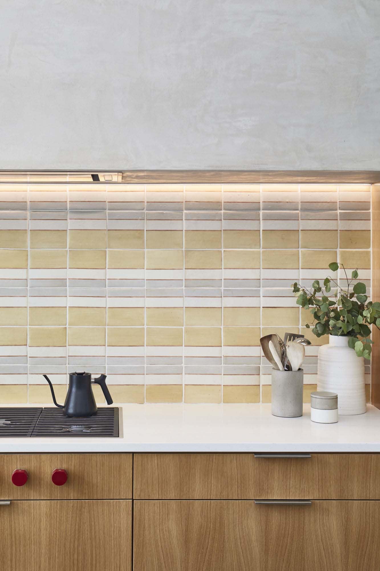 modern kitchen with backsplash tile detail