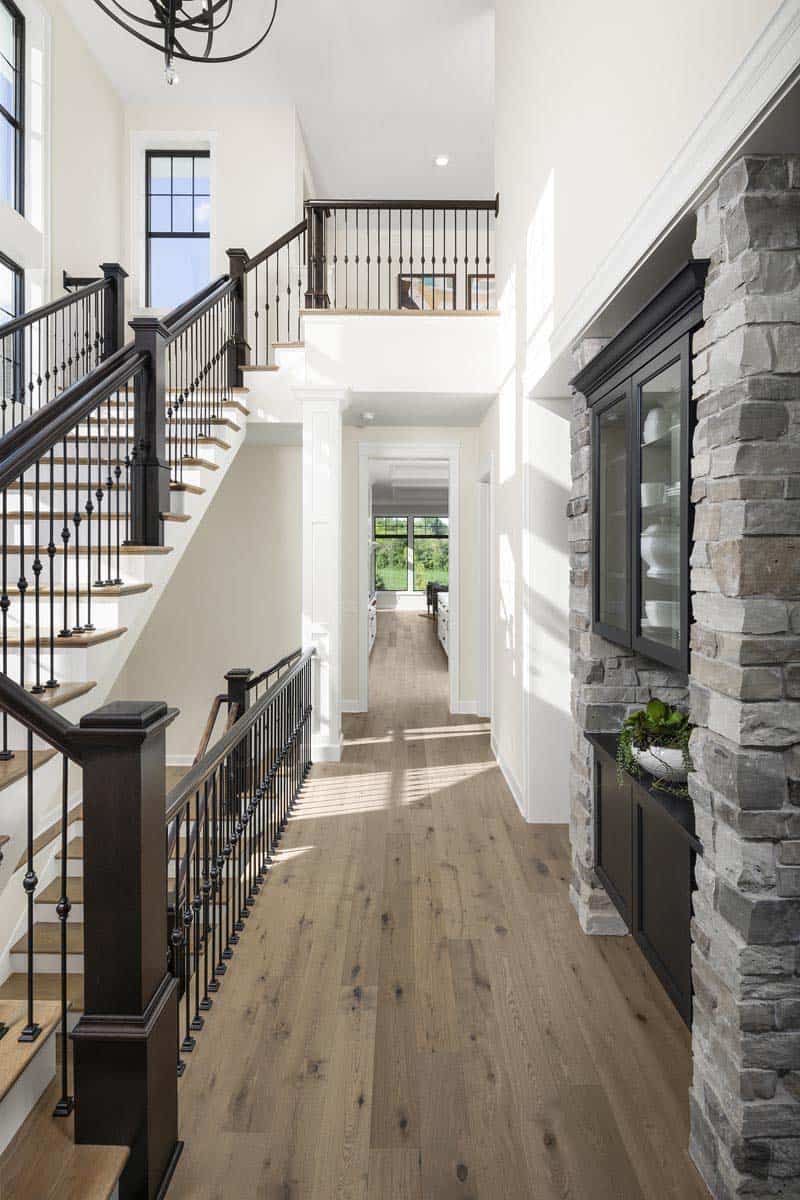 transitional style staircase