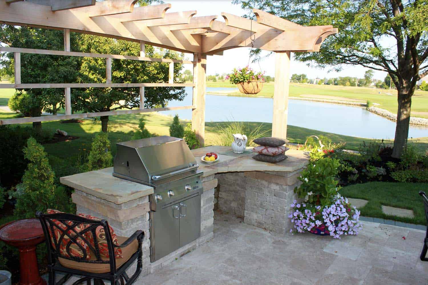 micro outdoor living space with a grill station