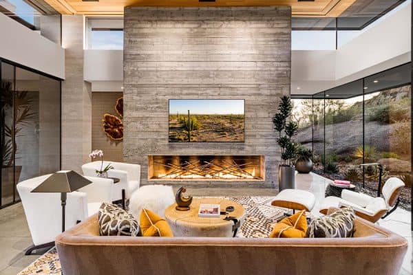 featured posts image for Spectacular concrete and glass house offers an oasis in the Arizona desert