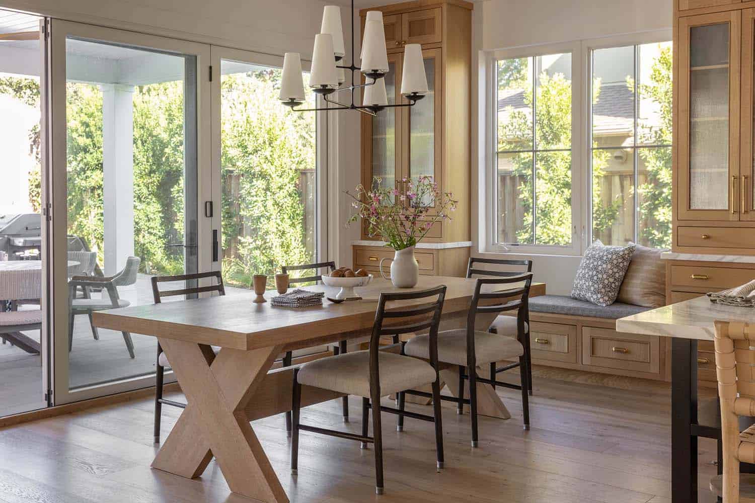 transitional style dining room